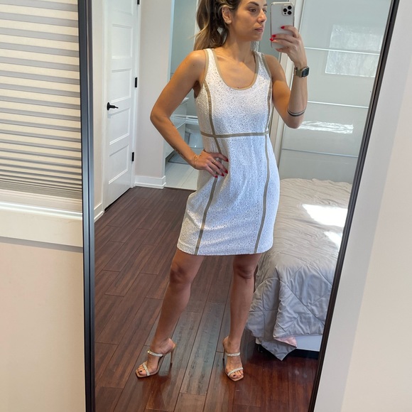 Michael Kors White Lace Dress, Size: 6, like new - Picture 2 of 7